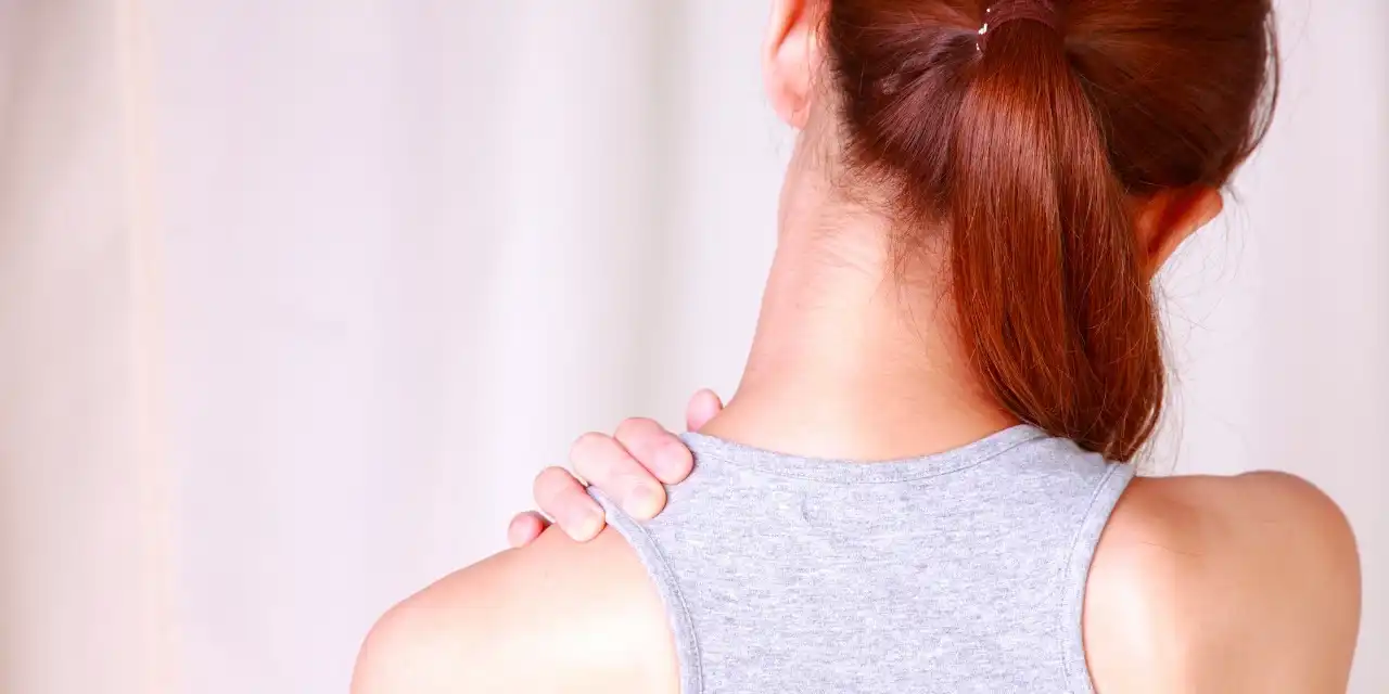 درمان گرفتگی مفصل شانه