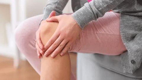 درمان صدا کردن مفصل زانو