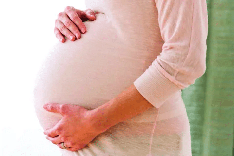 علت درد مفصل زانو در بارداری چیست ؟