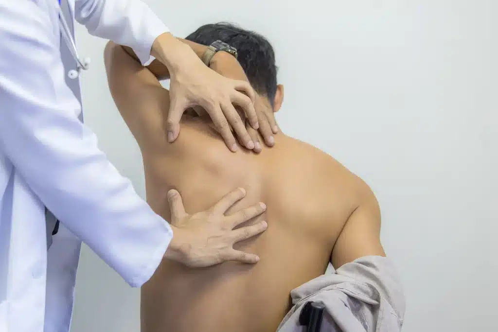 همانژیوم ستون فقرات چیست؟ درد وسط ستون فقرات